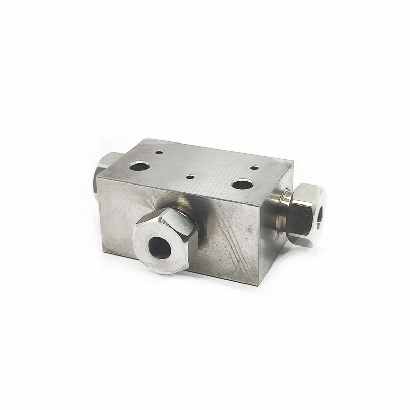 Tee, 3 / 8" No.400012-2