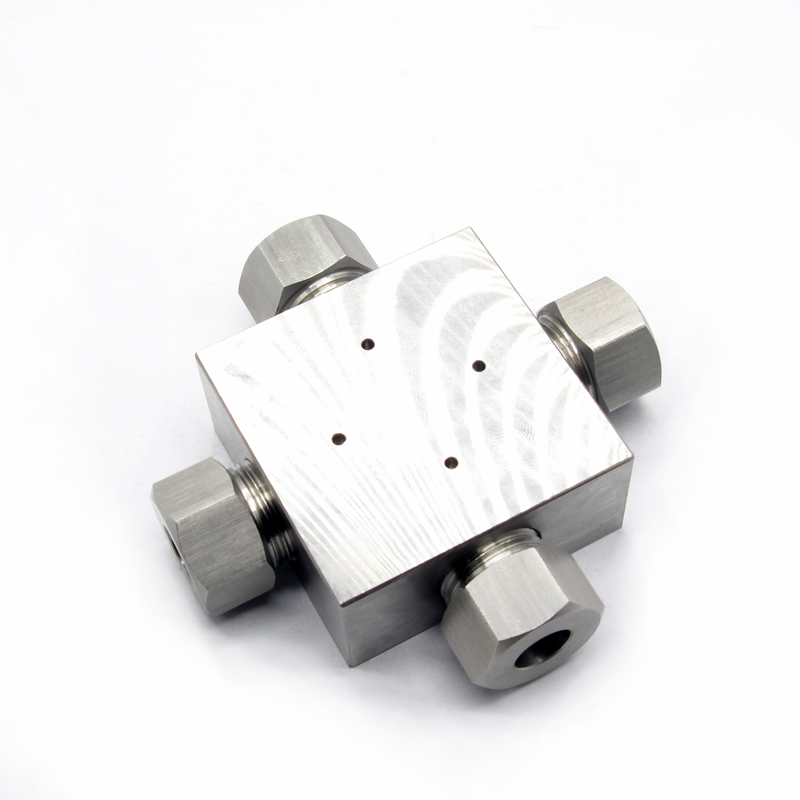 Cross, 3 / 8" No.400071-2