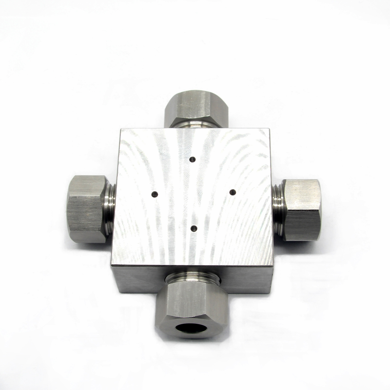 Cross, 3 / 8" No.400071-2