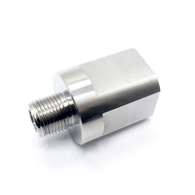 Outlet Body SR20028